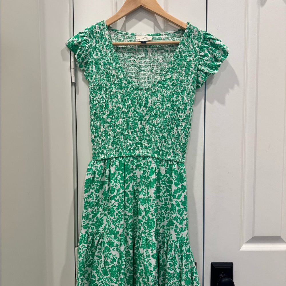 Universal Thread Green and White Ruched Tiered Midi Sundress